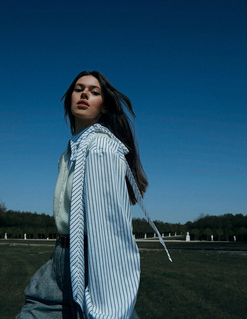 Schön Magazine - The New Courtesan
